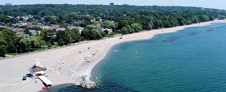 Kew-Balmy Beach, Canada